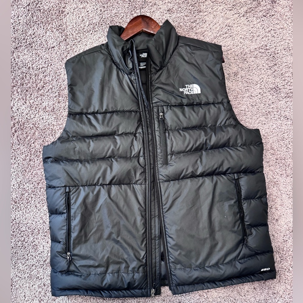 North face men vest